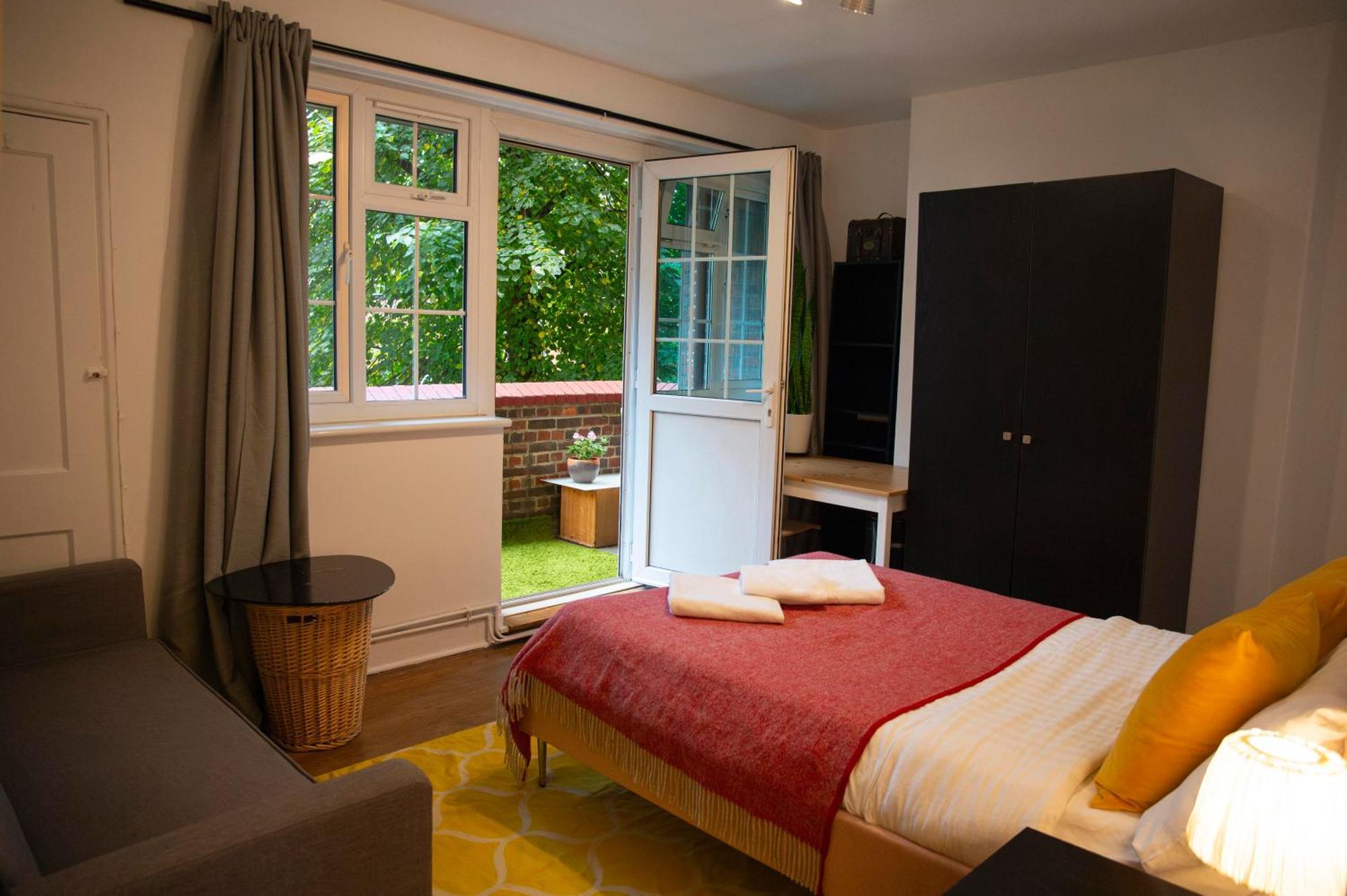 Apartment Cosy 3b In The *