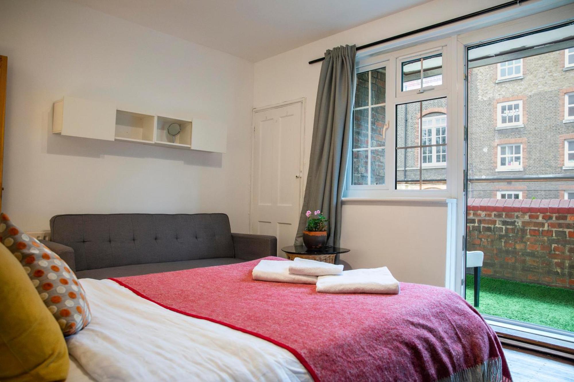 Apartment Cosy 3b In The *